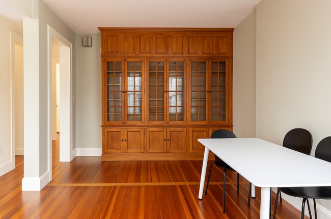 Foto del edificio - 151 Highland St