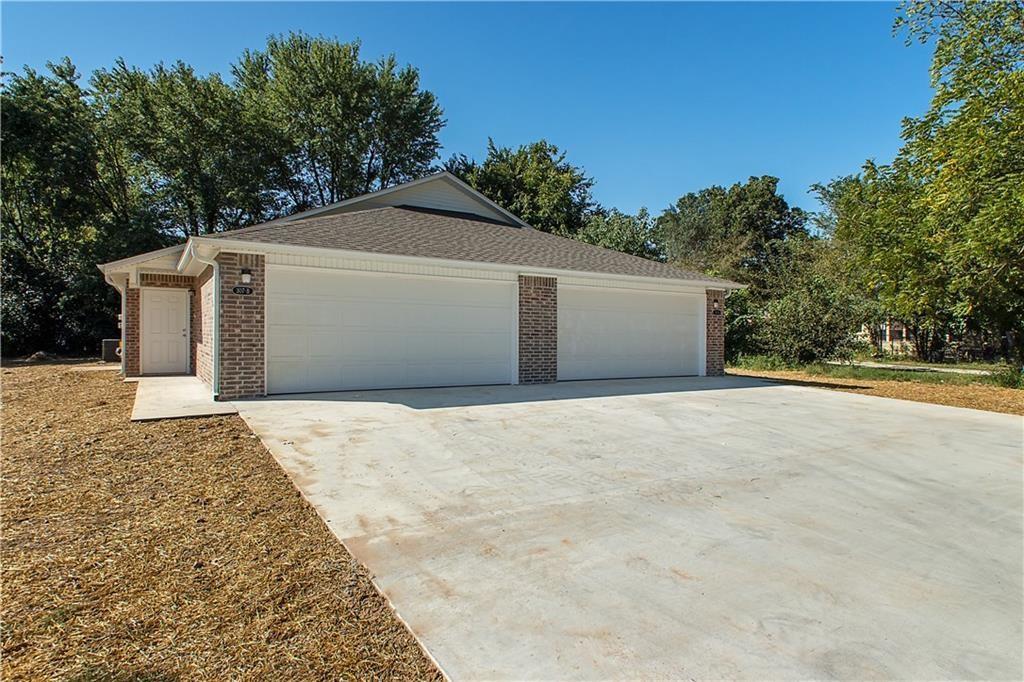 307 Ewalt Ave, Springdale, AR 72764 Townhome Rentals in Springdale AR