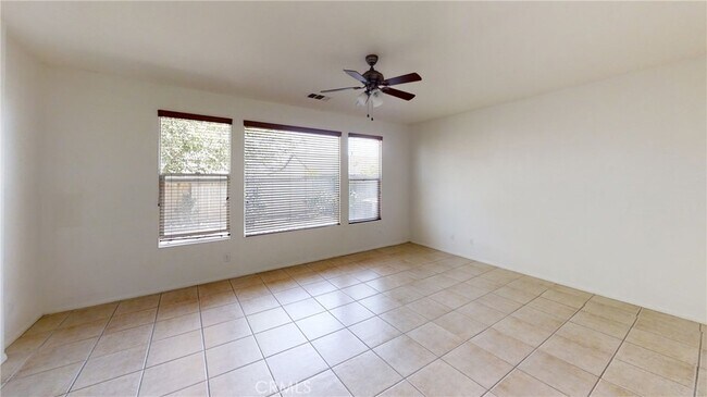 Foto del edificio - 1517 Sundance Dr