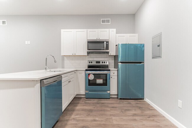 Photo - 2323 N 2nd St Apartment