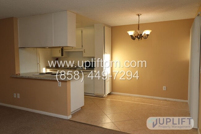 Building Photo - 1-BEDROOM, 1-BATHROOM APARTMENT W/ PARKING...