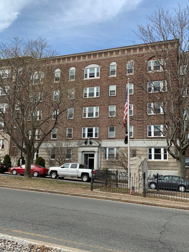 Foto del edificio - 1625 Commonwealth Ave
