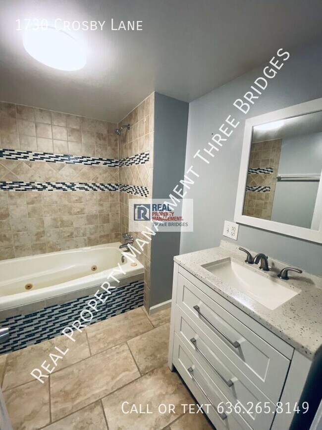 Foto del edificio - 1730 Crosby Ln