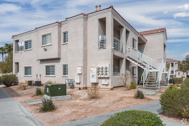 Building Photo - Cheyenne Villas