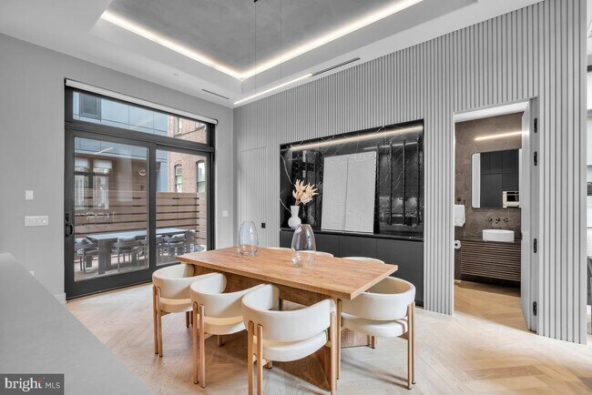 Foto del edificio - 110 S Bonsall St