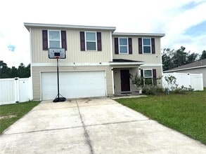 Building Photo - 256 Begonia Ln