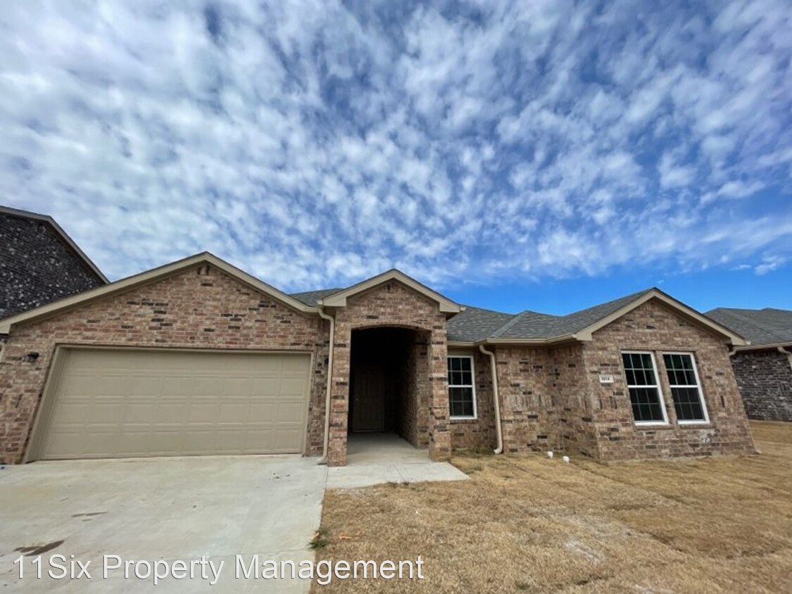 Foto principal - 4 br, 2 bath House - 1014 Panther Lookout