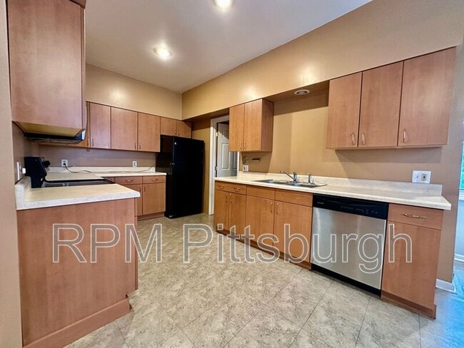 Building Photo - 2709 Josephine St