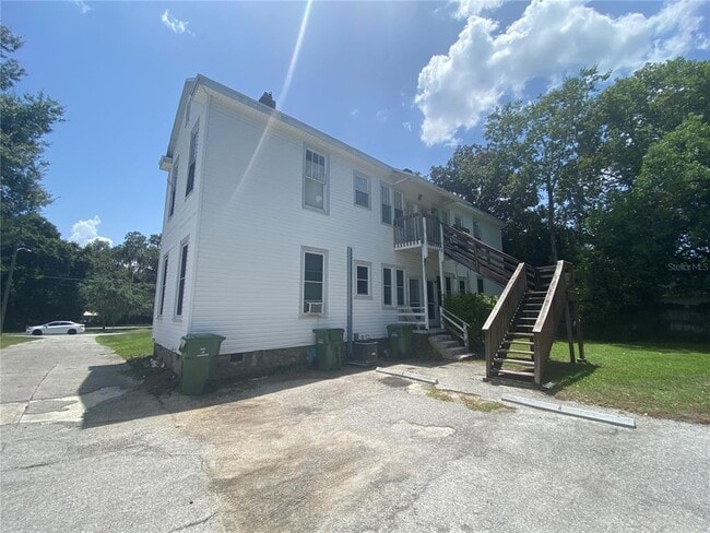 Building Photo - 1120 Webster St