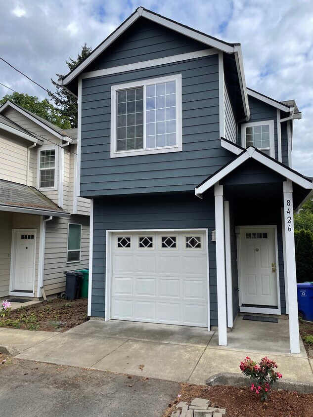 8426 SE Clinton St, Portland, OR 97266 House Rental in Portland, OR