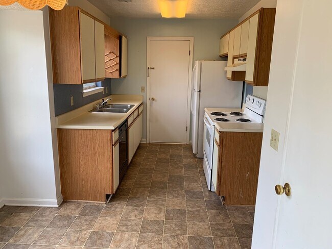 Foto del edificio - House for Rent