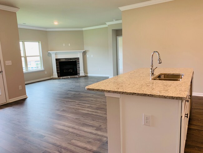 Foto del edificio - Coming soon!!!  $750 off 1st month with 15...