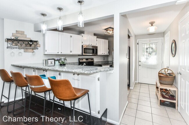 Foto del edificio - 2184 Whisperwood Glen Ln