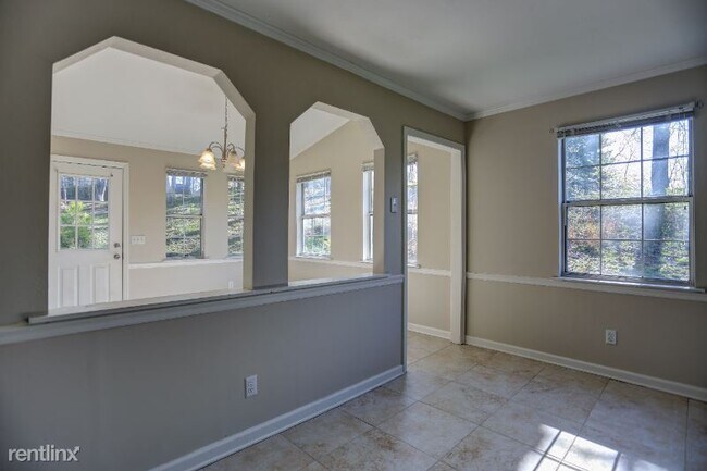 Building Photo - 2 br, 1.5 bath Townhome - 6947 Glen Errol Way