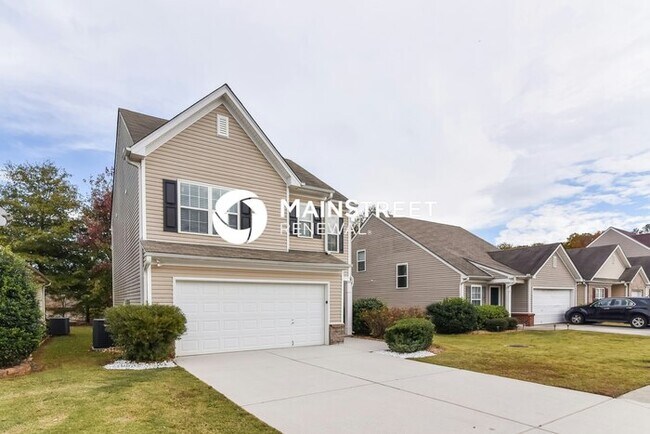 Photo - 3 Bedroom Pet-Friendly Home in Lawrenceville, GA with Main Street Renewal