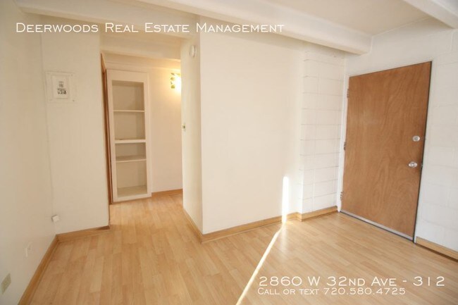 Building Photo - 2860 W 32nd Ave