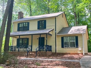 Building Photo - 310 Trappers Run Dr