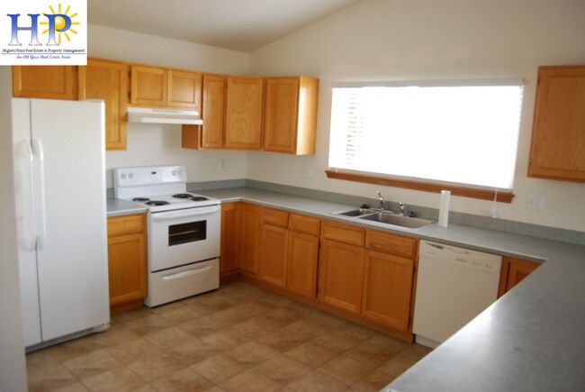 Foto del edificio - 9551 Waterbury Dr