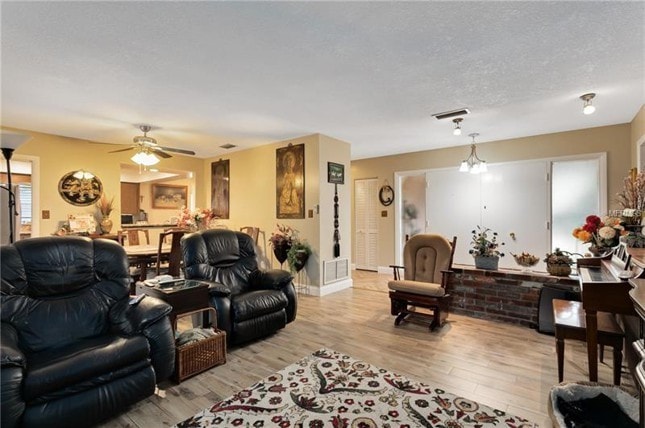 Building Photo - 367 Saint Dunstan Way, Winter Park, FL 32792