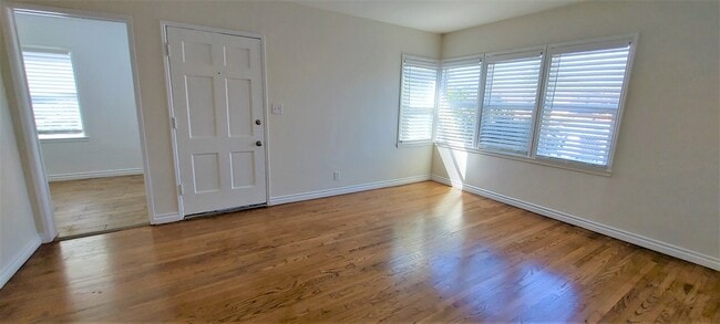 Photo - 15626 Grevillea Ave House