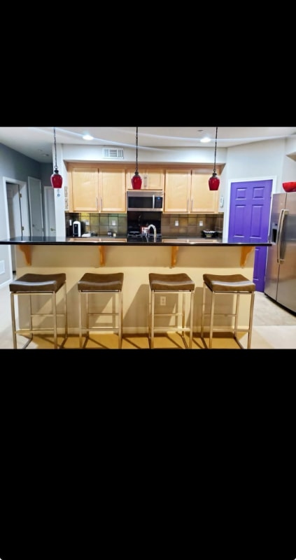 Foto del edificio - 4358 Fitzwilliam St