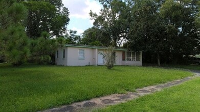 Building Photo - 1625 Moreno Terrace