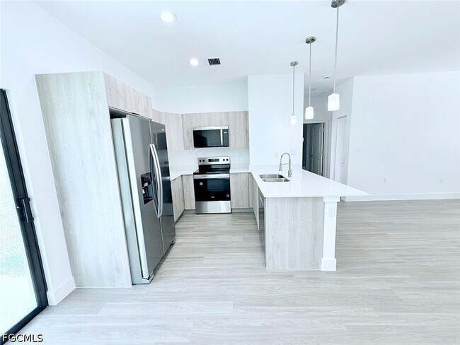 Foto del edificio - 1048 Jay Ct