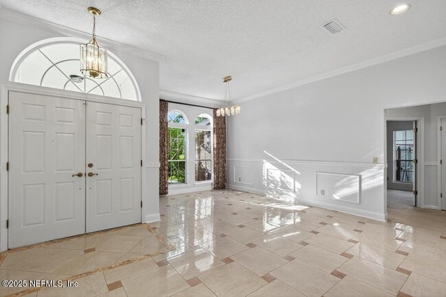 Building Photo - 4851 Jaybird Cir N