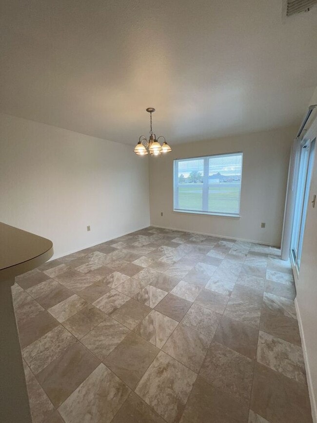 Building Photo - 268 Mellette Ct