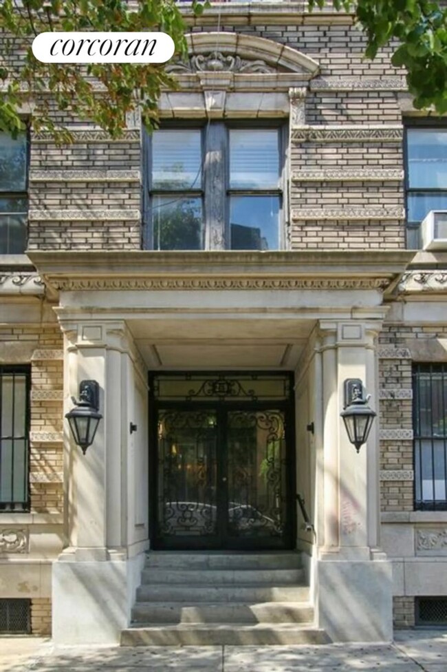 Foto del edificio - 269 W 12th St