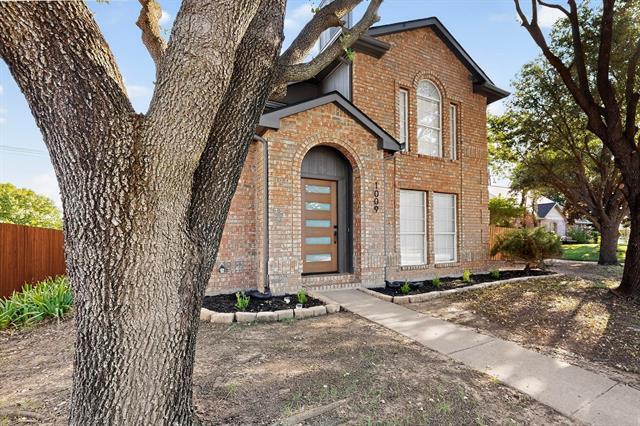 Foto del edificio - 1009 Lake Bluff Dr