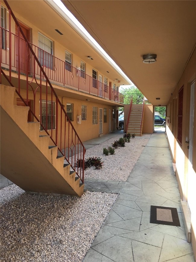 105 W 26th St, Hialeah, FL 33010 Apartments in Hialeah, FL