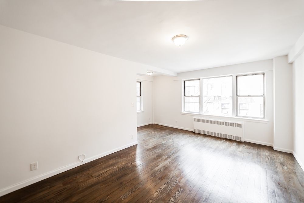 Primary Photo - 9 E 88th St