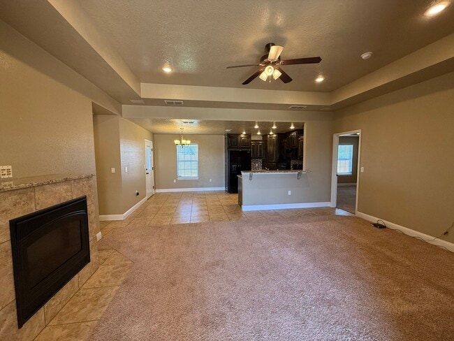 Foto del edificio - 3 Bed Brick Home! Large Backyard!