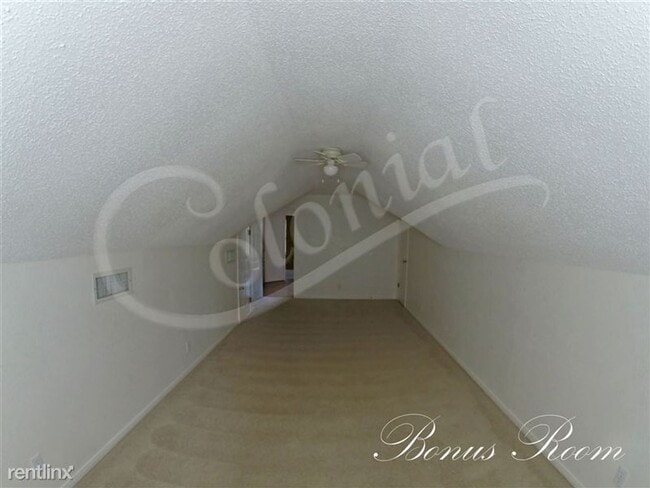 Building Photo - AVAILABLE MID JANUARY!!!