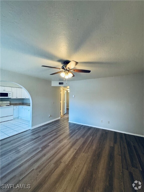 Building Photo - 4753 Orange Grove Blvd