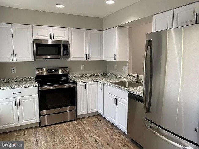 Building Photo - 12328 Quince Valley Dr