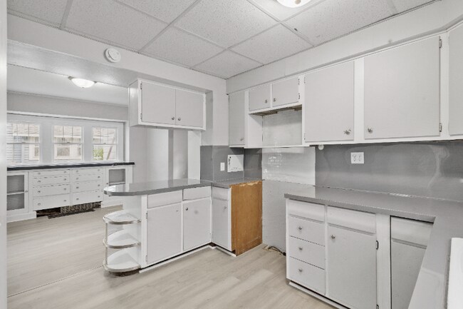 Foto del edificio - 1719 Mansfield Rd