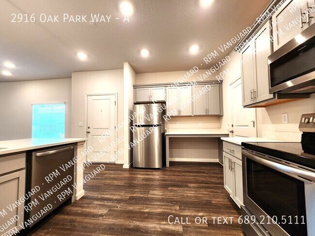 Foto del edificio - 2916 Oak Park Way