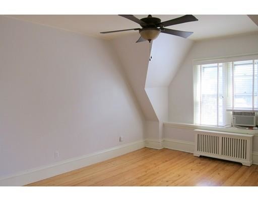 Foto del edificio - 137 Walnut St