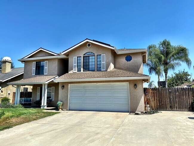 Foto del edificio - 1034 N Greenwood St