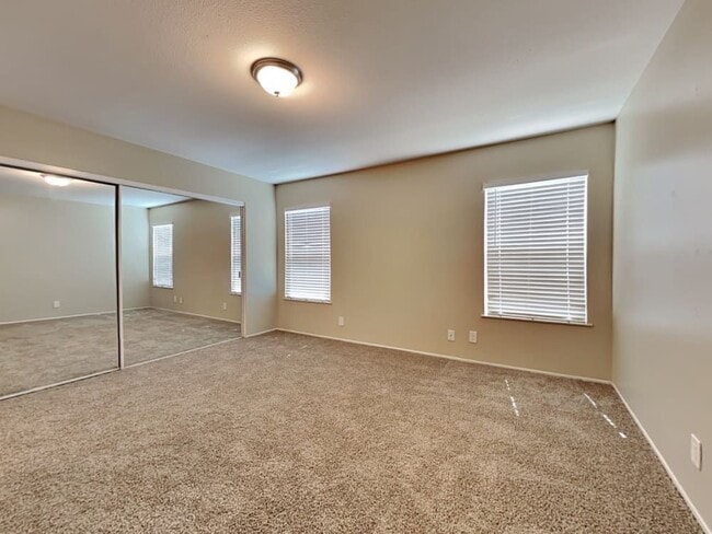 Building Photo - 22726 Ingomar St