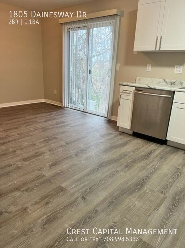 Building Photo - 1805 Dainesway Dr Valparaiso, IN 46383