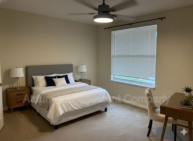Foto del edificio - 2669 Emerald Lake Ct