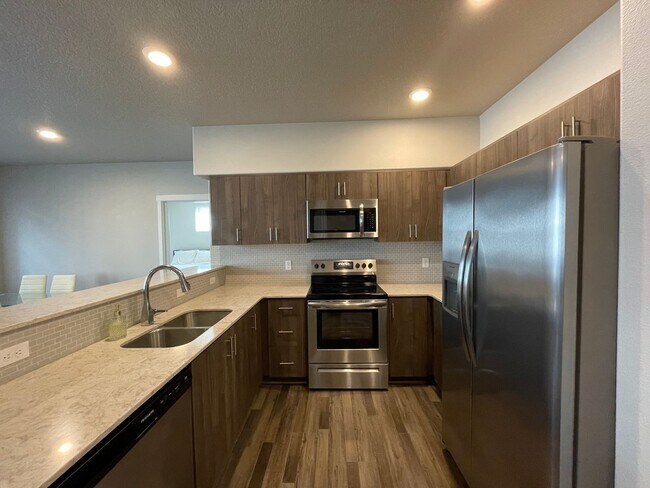 Foto del edificio - Bright 2Bd 2Ba Beaverton Condo!! By Nike, ...