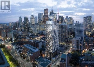 Building Photo - 47 Mutual St