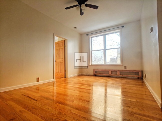 Foto del edificio - 1805 78 STREET