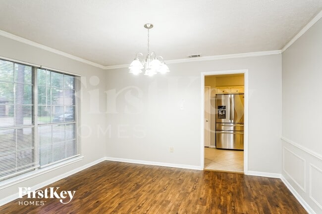 Building Photo - 18111 Fireside Dr