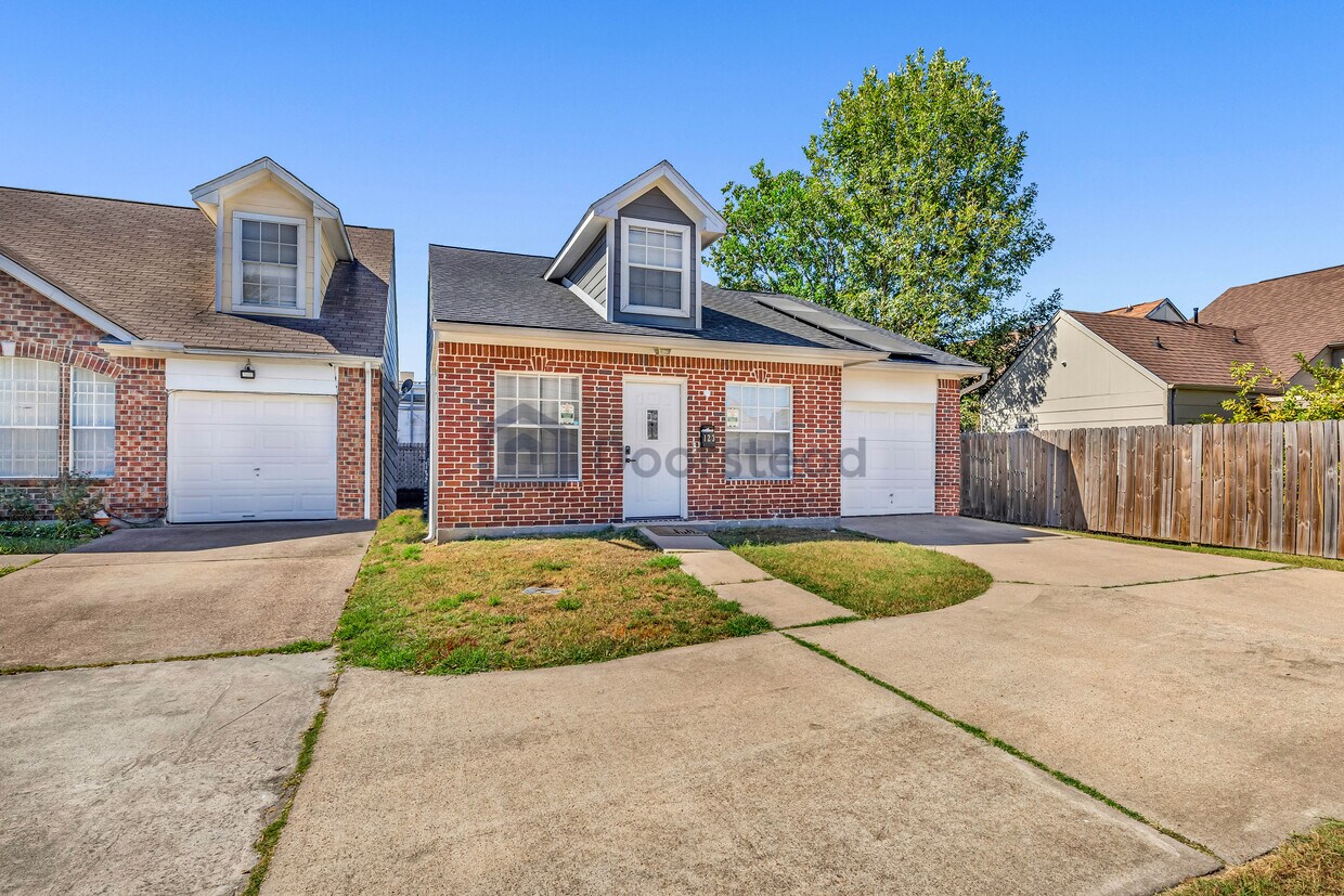 Foto principal - 123 Clairy Ct