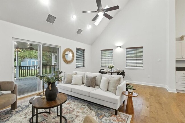 Building Photo - 12705 Burson Dr